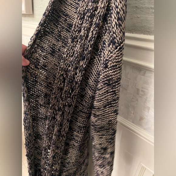 Medium Anthropologie akemi + kin long marled cardigan crochet sweater navy blue - Picture 8 of 16